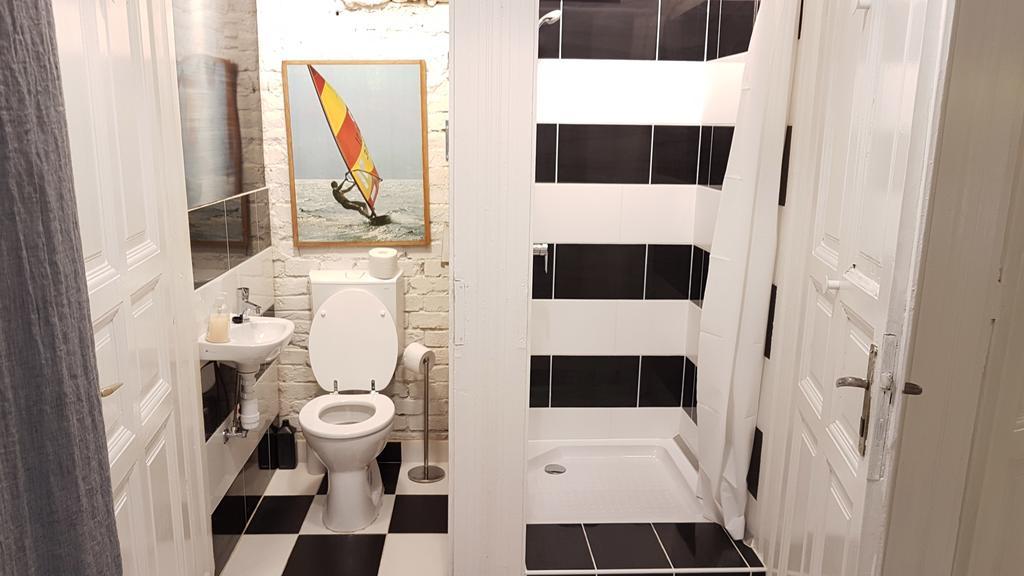 Bpr Wolf Apartment With Terrace Budapest Luaran gambar